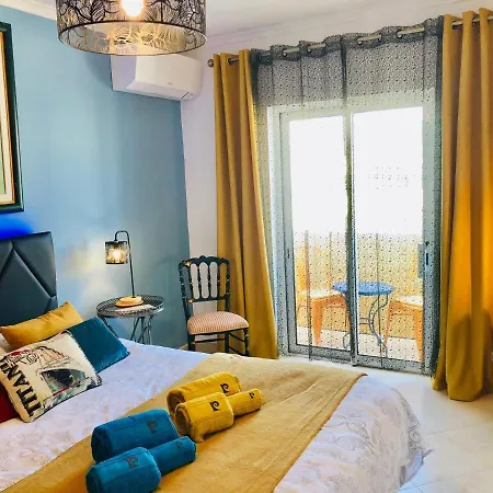 Top Floor Flat Artista With Terrace Of 25m2 Olhão